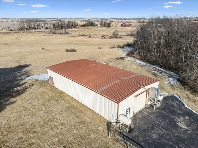 1612 Polk Avenue NE, Solon, IA 52333