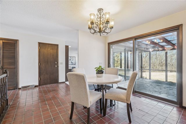 1612 Polk Avenue NE, Solon, IA 52333