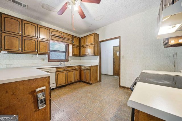 105 Swanson Ridge, Peachtree City, GA 30269