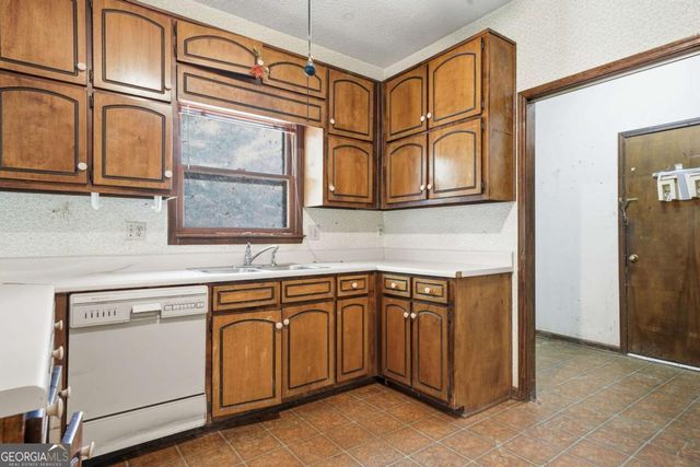 105 Swanson Ridge, Peachtree City, GA 30269