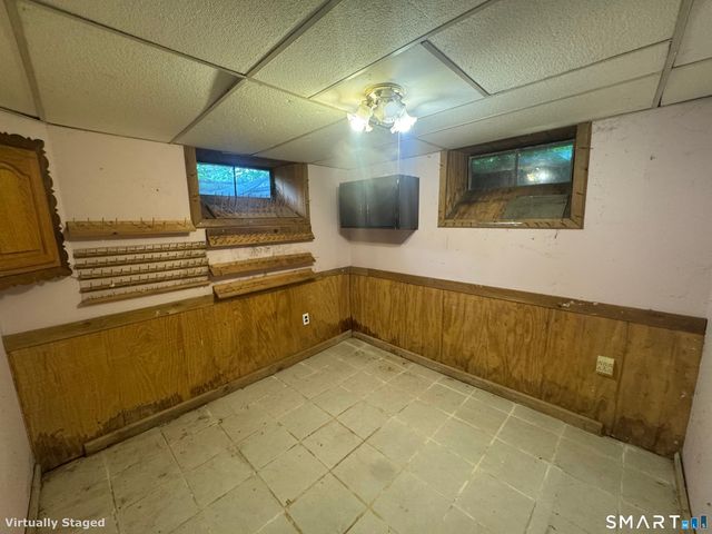 38 Ledyard Avenue, Bloomfield, CT 06002
