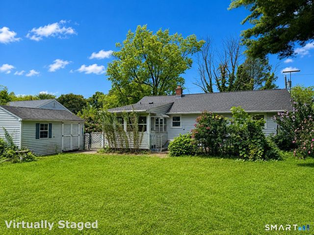 38 Ledyard Avenue, Bloomfield, CT 06002
