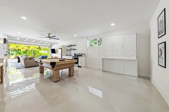 125 NW 3rd Avenue, Delray Beach, FL 33444