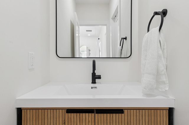 125 NW 3rd Avenue, Delray Beach, FL 33444