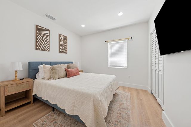 125 NW 3rd Avenue, Delray Beach, FL 33444