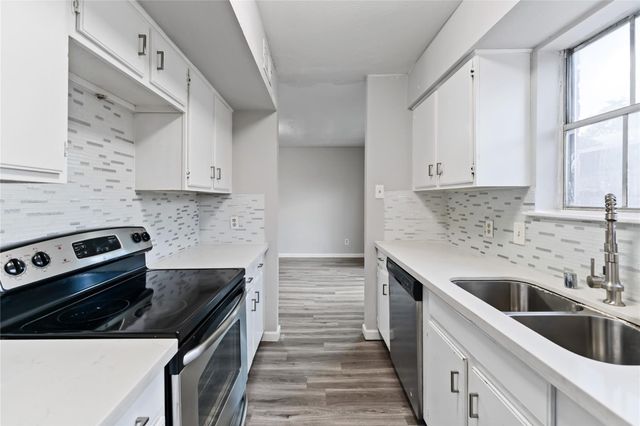 4154 Belle Park Drive, Houston, TX 77072