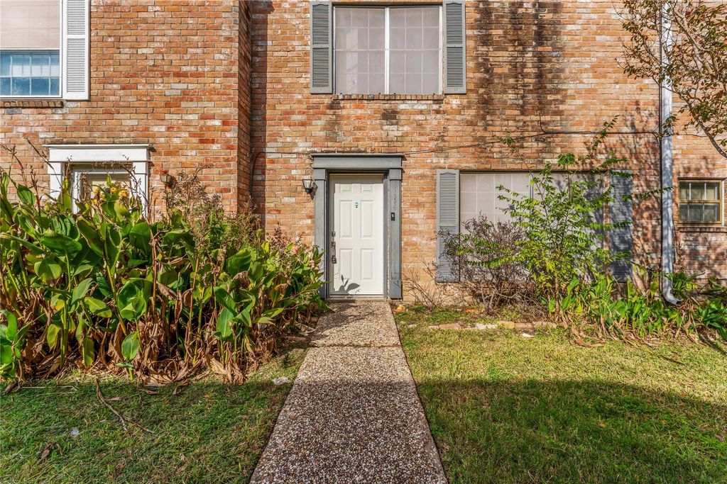 4154 Belle Park Drive, Houston, TX 77072