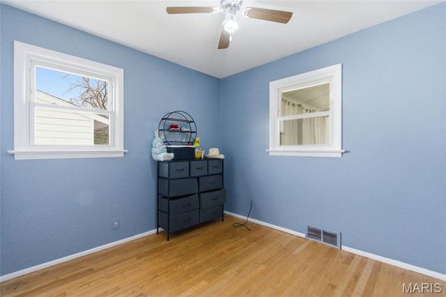 3917 Crosby Drive, St Louis, MO 63123