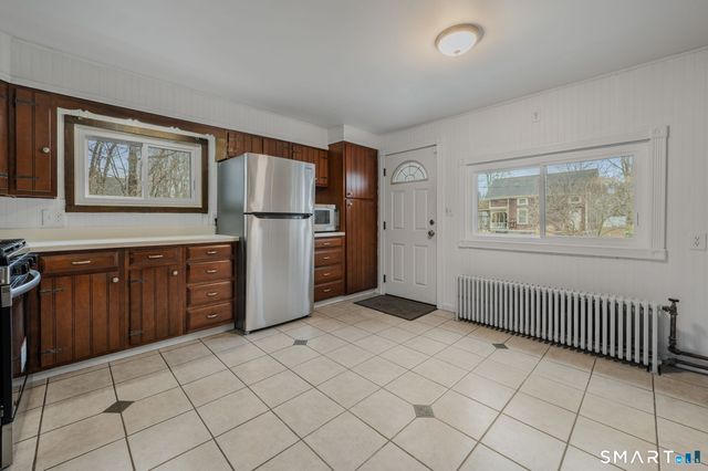 24 North Main Street, East Hampton, CT 06424