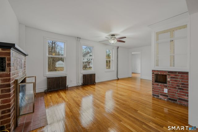 24 North Main Street, East Hampton, CT 06424