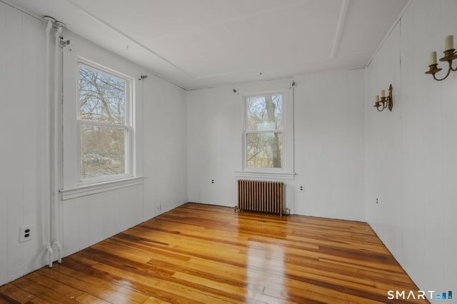 24 North Main Street, East Hampton, CT 06424