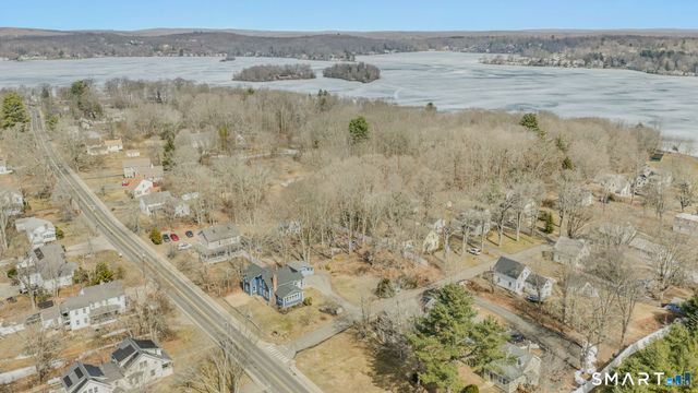 24 North Main Street, East Hampton, CT 06424