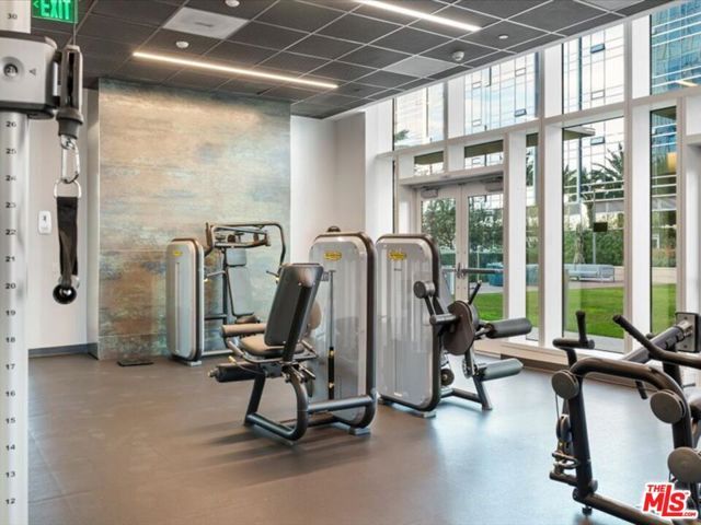 877 Francisco Street 2811, Los Angeles, CA 90017