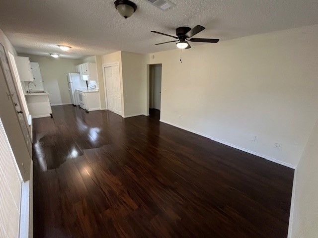 8127 Stonehurst Street 5, Dallas, TX 75217