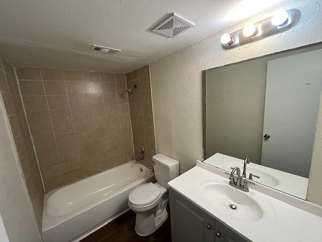 8127 Stonehurst Street 5, Dallas, TX 75217