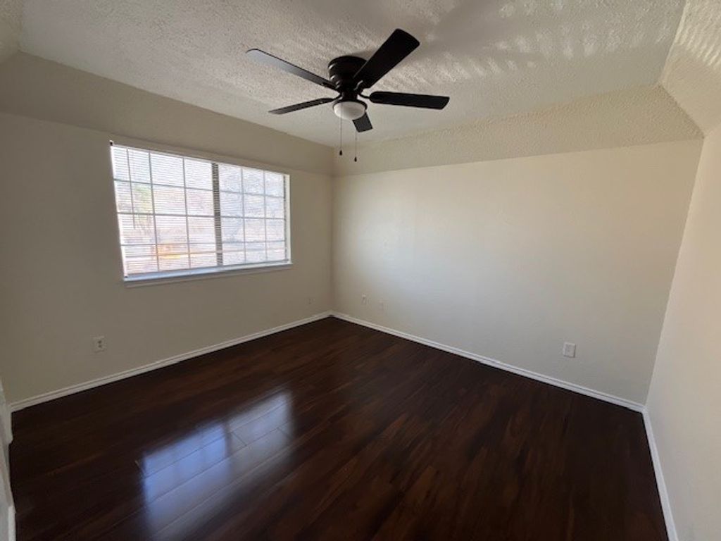 8127 Stonehurst Street 5, Dallas, TX 75217