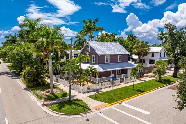 502 W MARION AVENUE, Punta Gorda, FL 33950