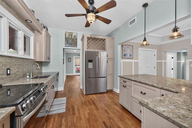 502 W MARION AVENUE, Punta Gorda, FL 33950