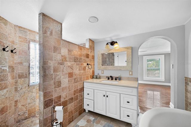502 W MARION AVENUE, Punta Gorda, FL 33950
