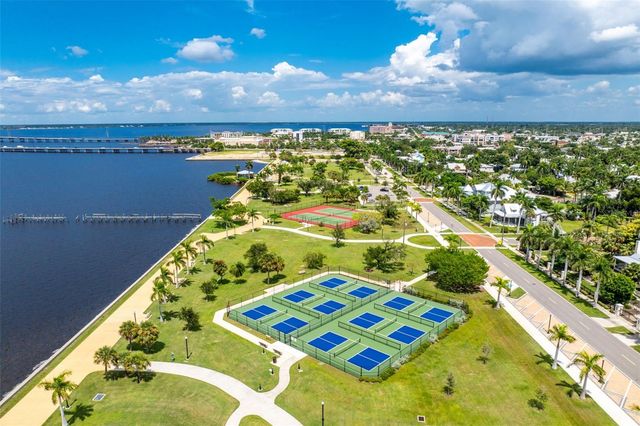 502 W MARION AVENUE, Punta Gorda, FL 33950