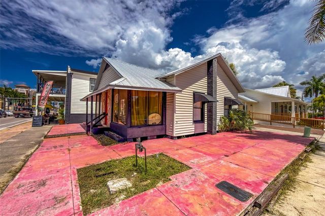 502 W MARION AVENUE, Punta Gorda, FL 33950