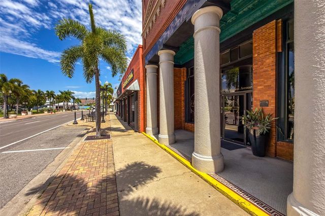 502 W MARION AVENUE, Punta Gorda, FL 33950