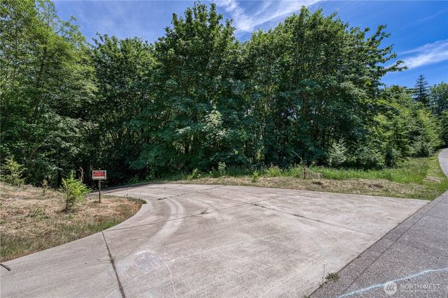 10611 33rd Avenue Ct NW, Gig Harbor, WA 98332