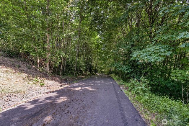 10611 33rd Avenue Ct NW, Gig Harbor, WA 98332