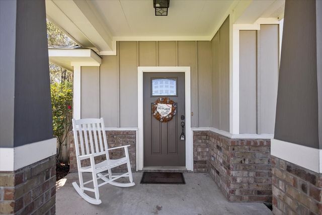 307 Mission Crest Circle, Lindale, TX 75771