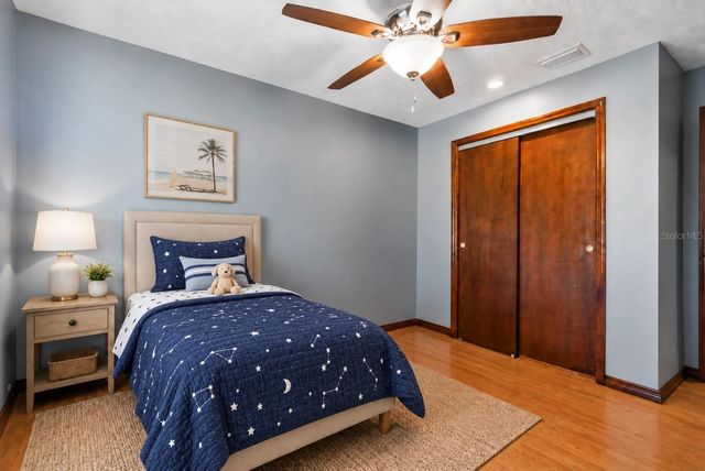 2402 WOODWAY DRIVE, Orlando, FL 32837