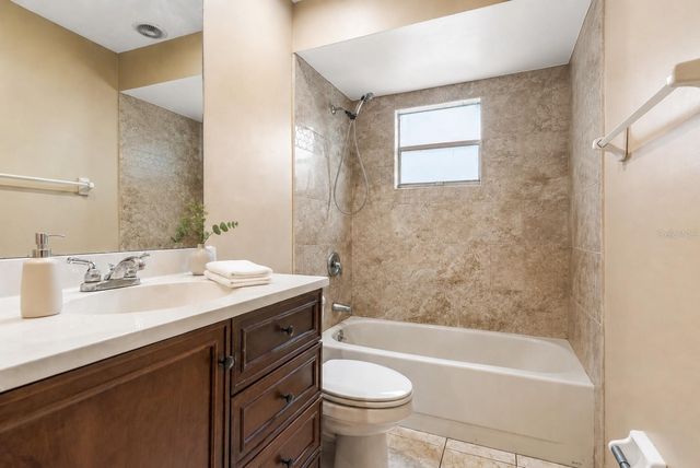 2402 WOODWAY DRIVE, Orlando, FL 32837
