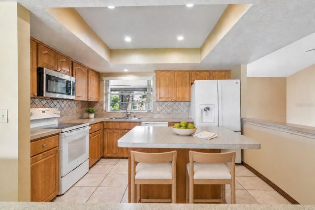 2402 WOODWAY DRIVE, Orlando, FL 32837