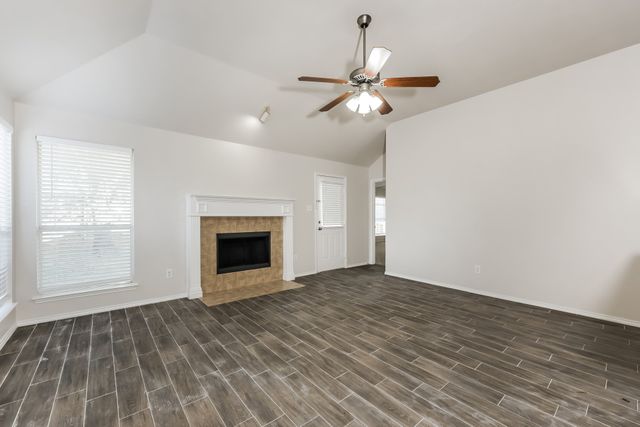 2926 Cowboy Drive, Dallas, TX 75237