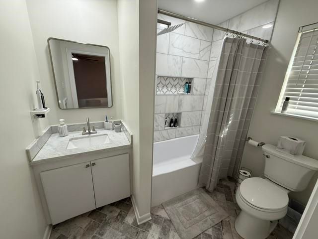204 Richard Dr, Houma, LA 70364
