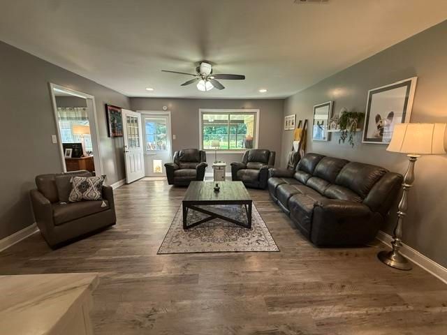204 Richard Dr, Houma, LA 70364