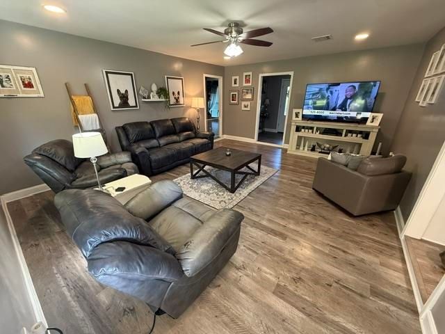 204 Richard Dr, Houma, LA 70364