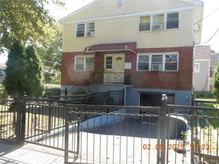 132 Street E 2, Mount Vernon, NY 10550