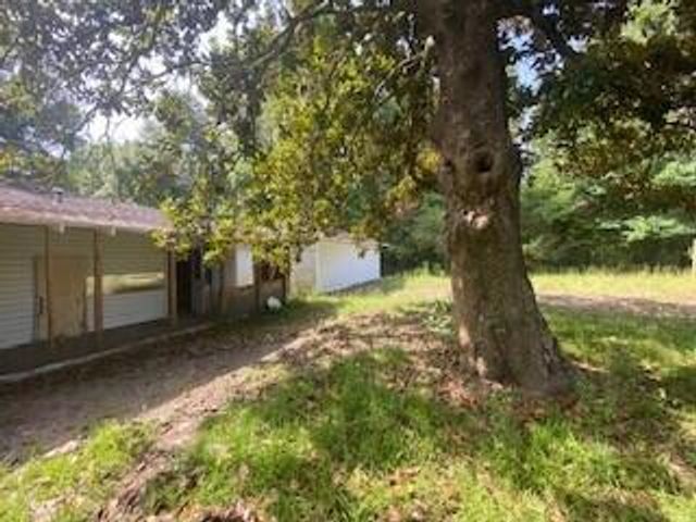 341 Carl Thompson Rd, Leesville, LA 71446