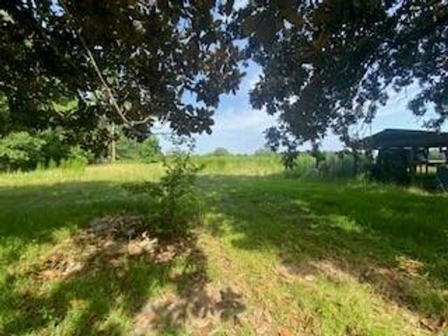 341 Carl Thompson Rd, Leesville, LA 71446