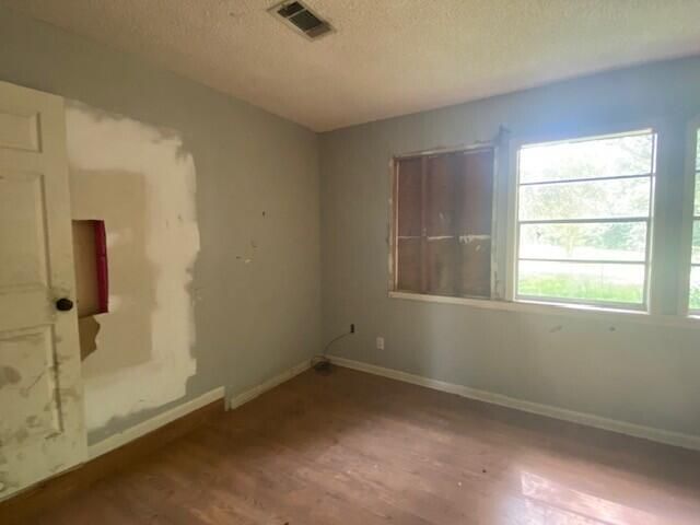 341 Carl Thompson Rd, Leesville, LA 71446