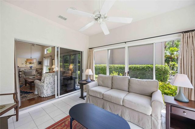 4072 JARDIN LANE, Sarasota, FL 34238