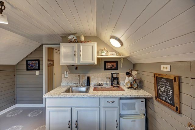 3615 E Post Road, Bloomington, IN 47408