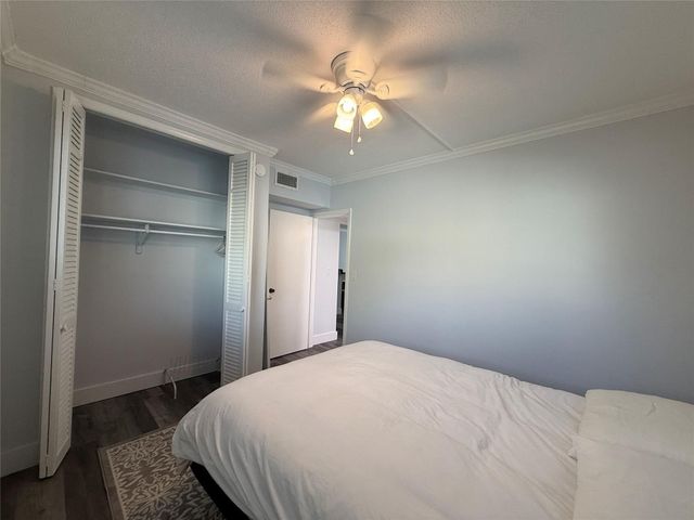 2121 NE 42nd Court 103C, Lighthouse Point, FL 33064