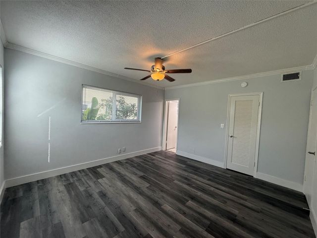 2121 NE 42nd Court 103C, Lighthouse Point, FL 33064