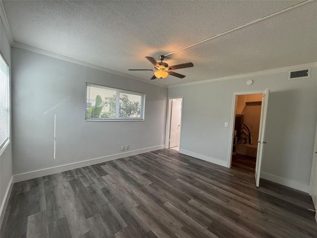 2121 NE 42nd Court 103C, Lighthouse Point, FL 33064