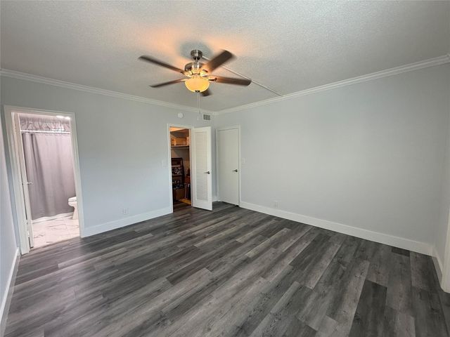 2121 NE 42nd Court 103C, Lighthouse Point, FL 33064