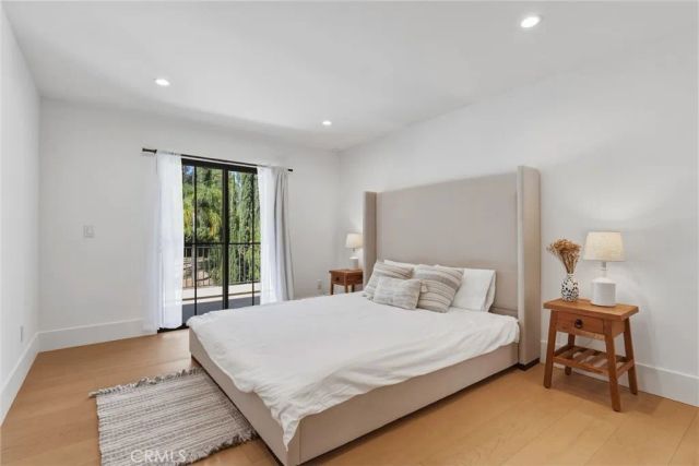 4830 Winnetka Avenue, Woodland Hills, CA 91364