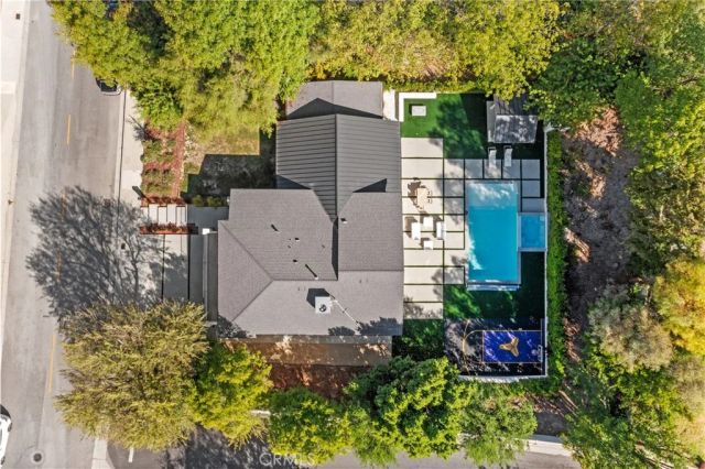 4830 Winnetka Avenue, Woodland Hills, CA 91364