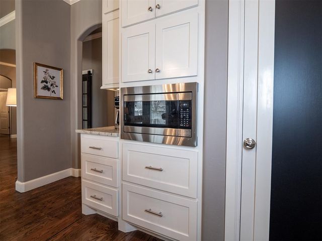 18389 320th Street, Norman, OK 73072