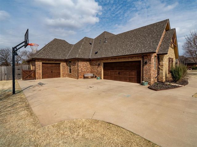 18389 320th Street, Norman, OK 73072